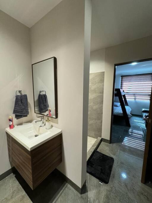Lujoso Departamento En Monterrey