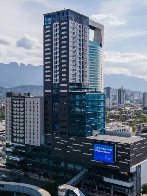 Lujoso Departamento En * Monterrey